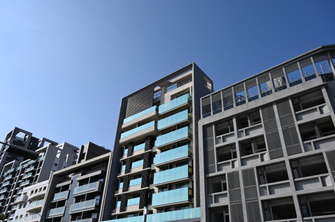 龍浦興業股份有限公司集合住宅