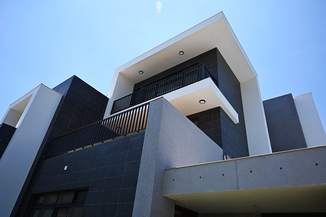 佳橋建設  象山居